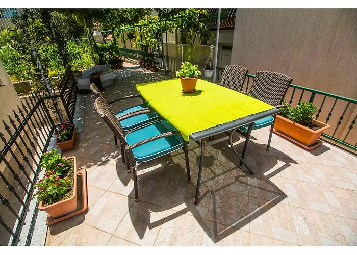 Cozy And Apartment *