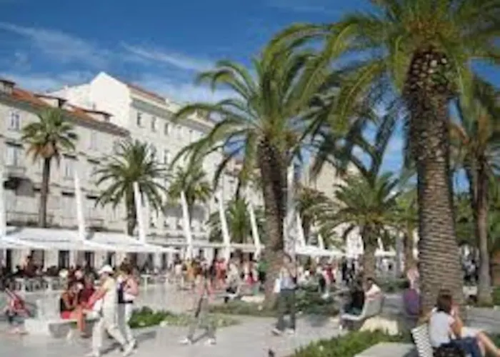 Cozy And Apartment *